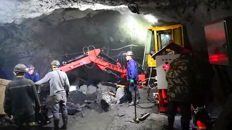 电动装载机维修保养的五大关键点**